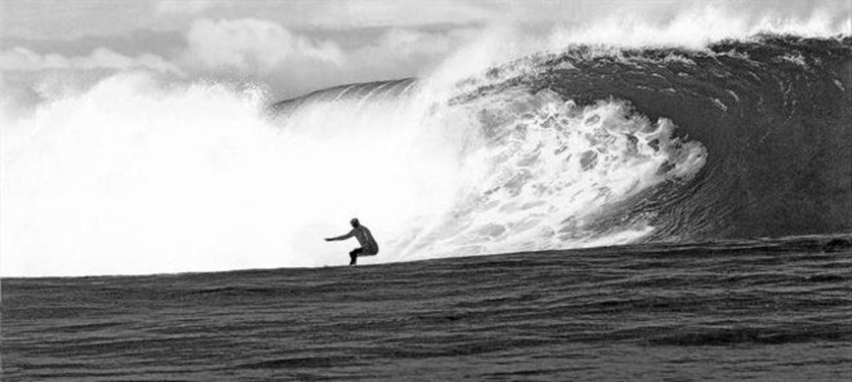 William Finnegan, desafiant les onades en Cloudbreak (Fiji), el 2005.