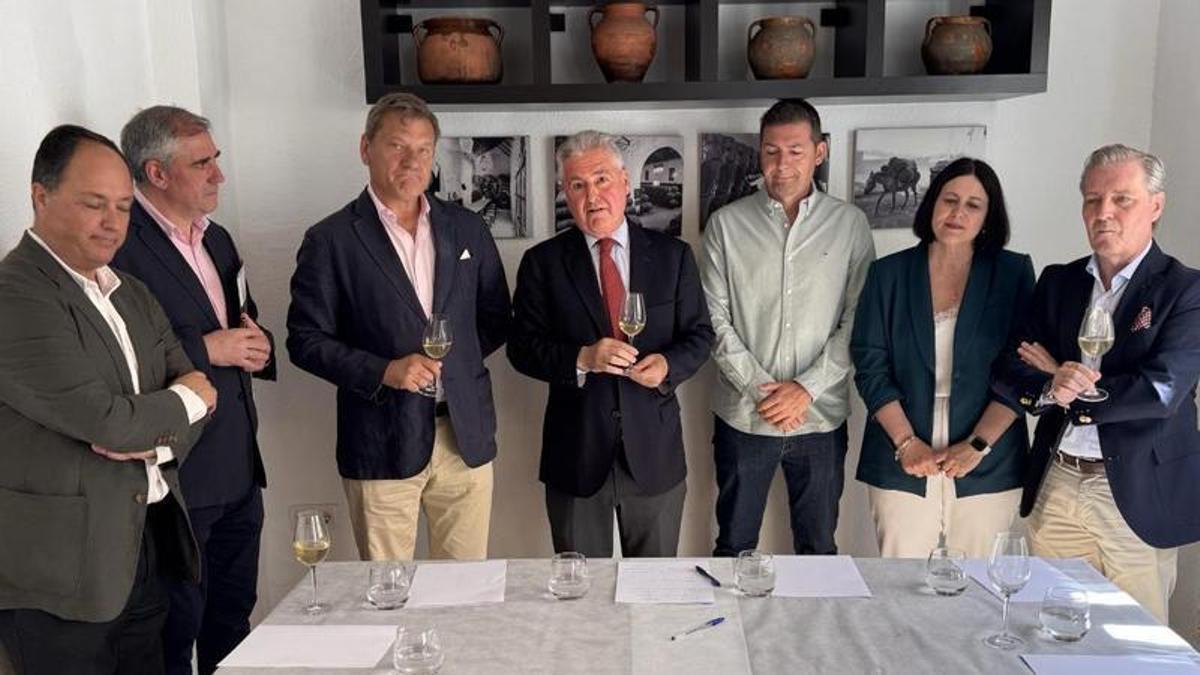 La Sociedad Cordobesa de Cultura Gastronómica firma un manifiesto en defensa de los productos agroalimentarios de la provincia de Córdoba.