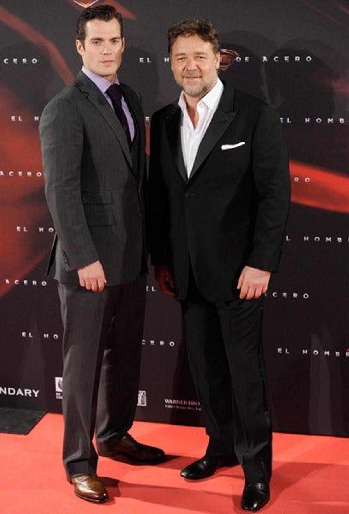 Henry Cavill y Russell Crowe