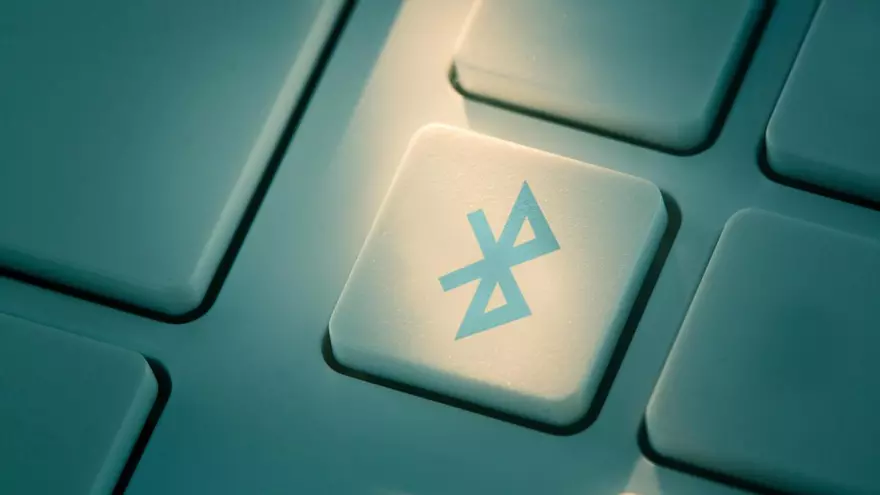 ¿Es bueno llevar siempre activo el bluetooth en el móvil?
