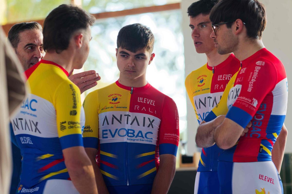 Galería | La nueva etapa de la Peña Ciclista Benicàssim, en imágenes