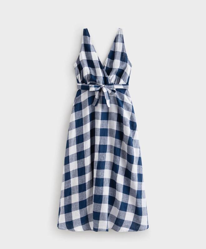 Vestido con estampado de cuadros vichy, de Oysho