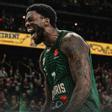 Moses Wright celebra la victoria del Zalgiris ante el Madrid