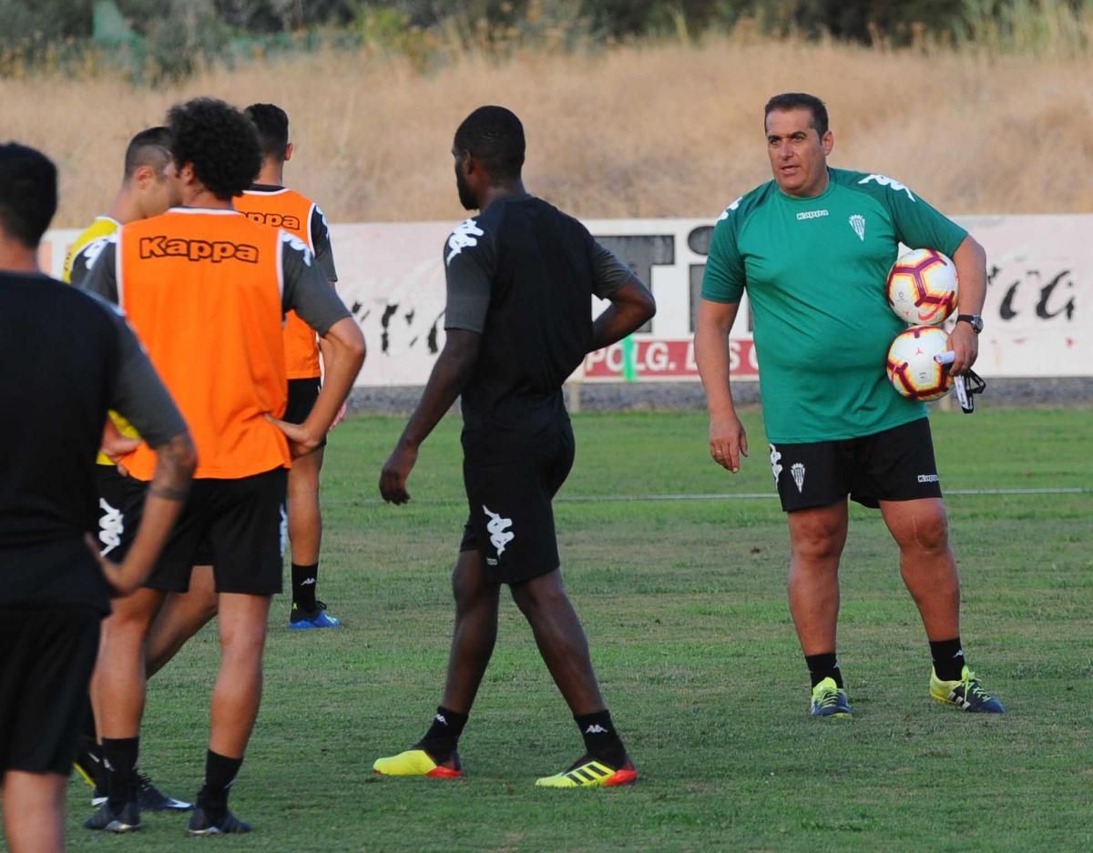 Primer entrenamiento de Sandoval tras su vuelta al Córdoba CF