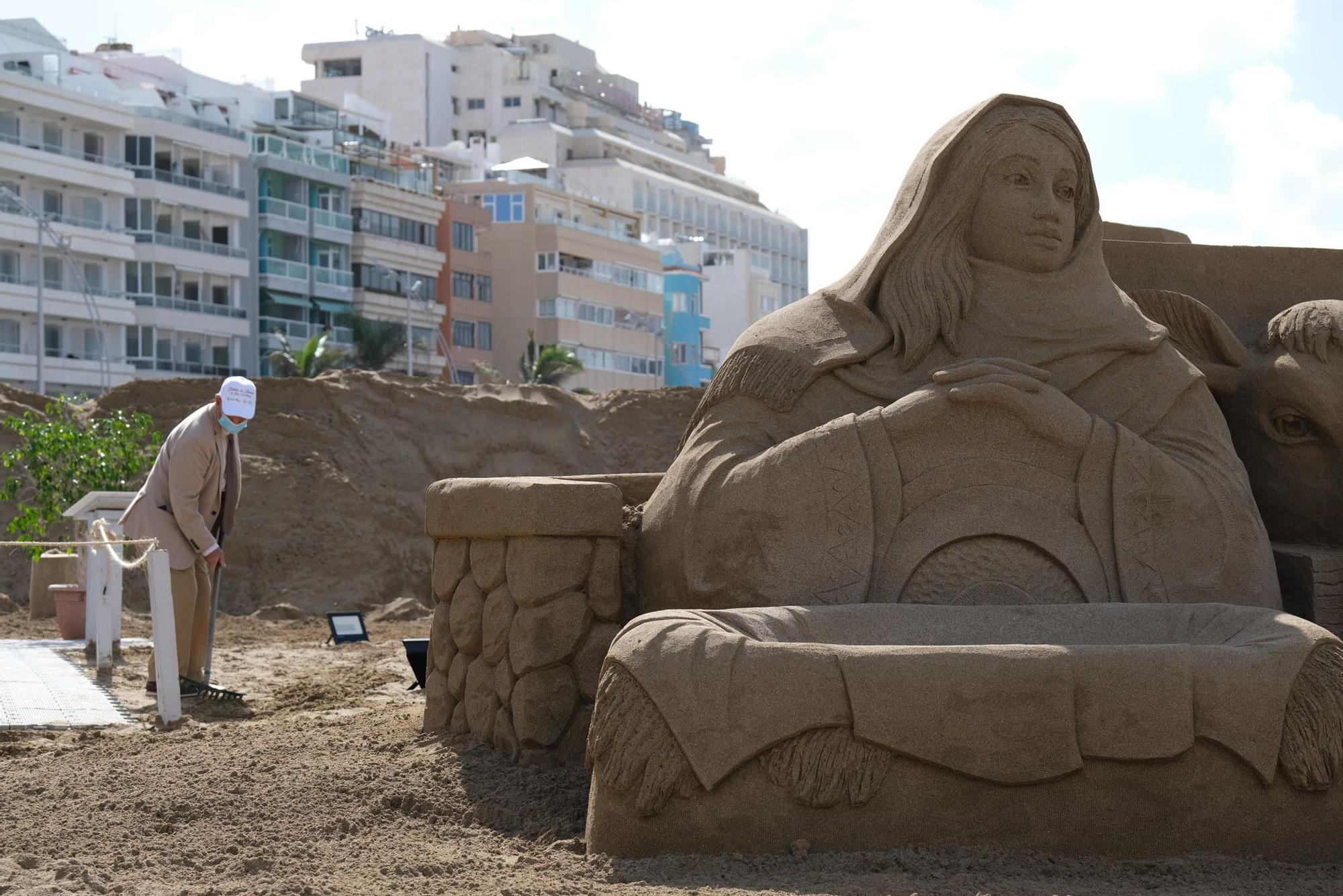 Inauguración del belén de arena en la playa de Las Canteras (3/12/2021)