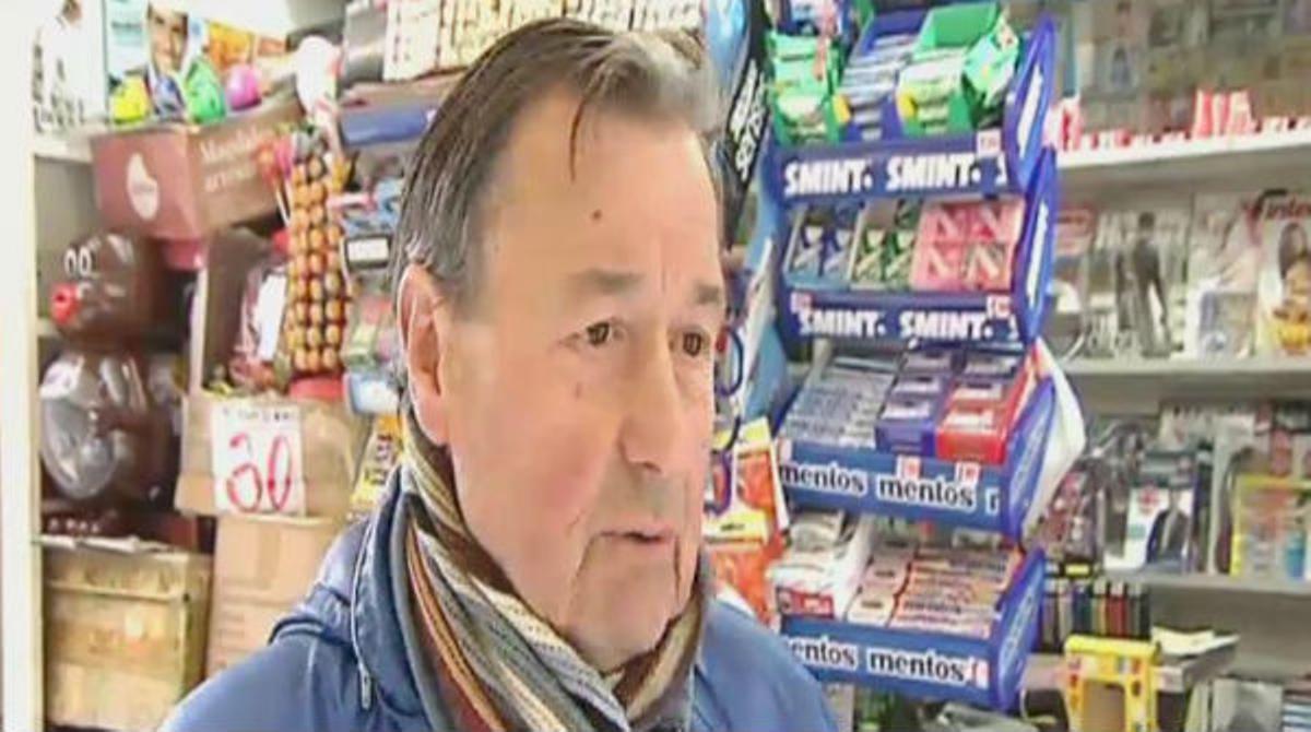 El quiosquer, de 63 anys, ha estat detingut per presumpta venda de drogues a menors.