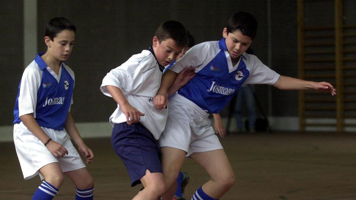 Actividades deportivas en el instituto Rafael Puga Ramón.