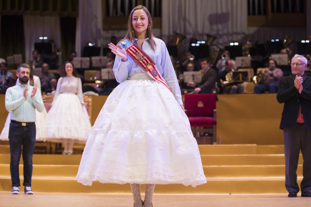 Ensayo de la exaltación de las falleras mayores