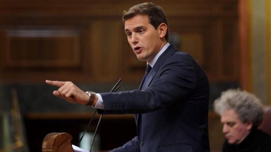 Albert Rivera muta a Alberto Carlos Rivera en las listas electorales