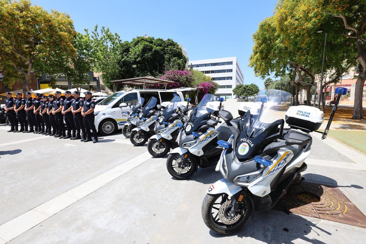 La Policía Local de Ibiza se refuerza con 11 agentes y 13 vehículos