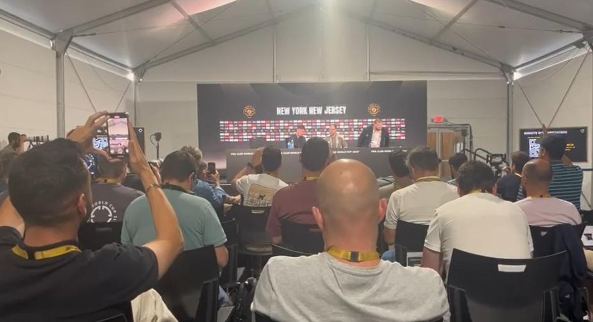 Instalación temporal ubicada en las afueras del MetLife Stadium de New Jersey para las ruedas de prensa del Mundial de Clubes.