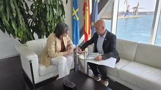 El club Santa Olaya traslada al Puerto el deseo de inaugurar ya el paseo en honor a Fernando Cadavieco