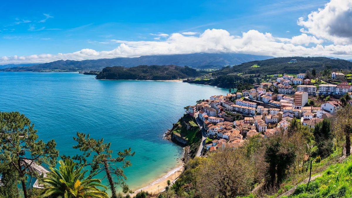 Una imagen de postal en el pueblo de Lastres