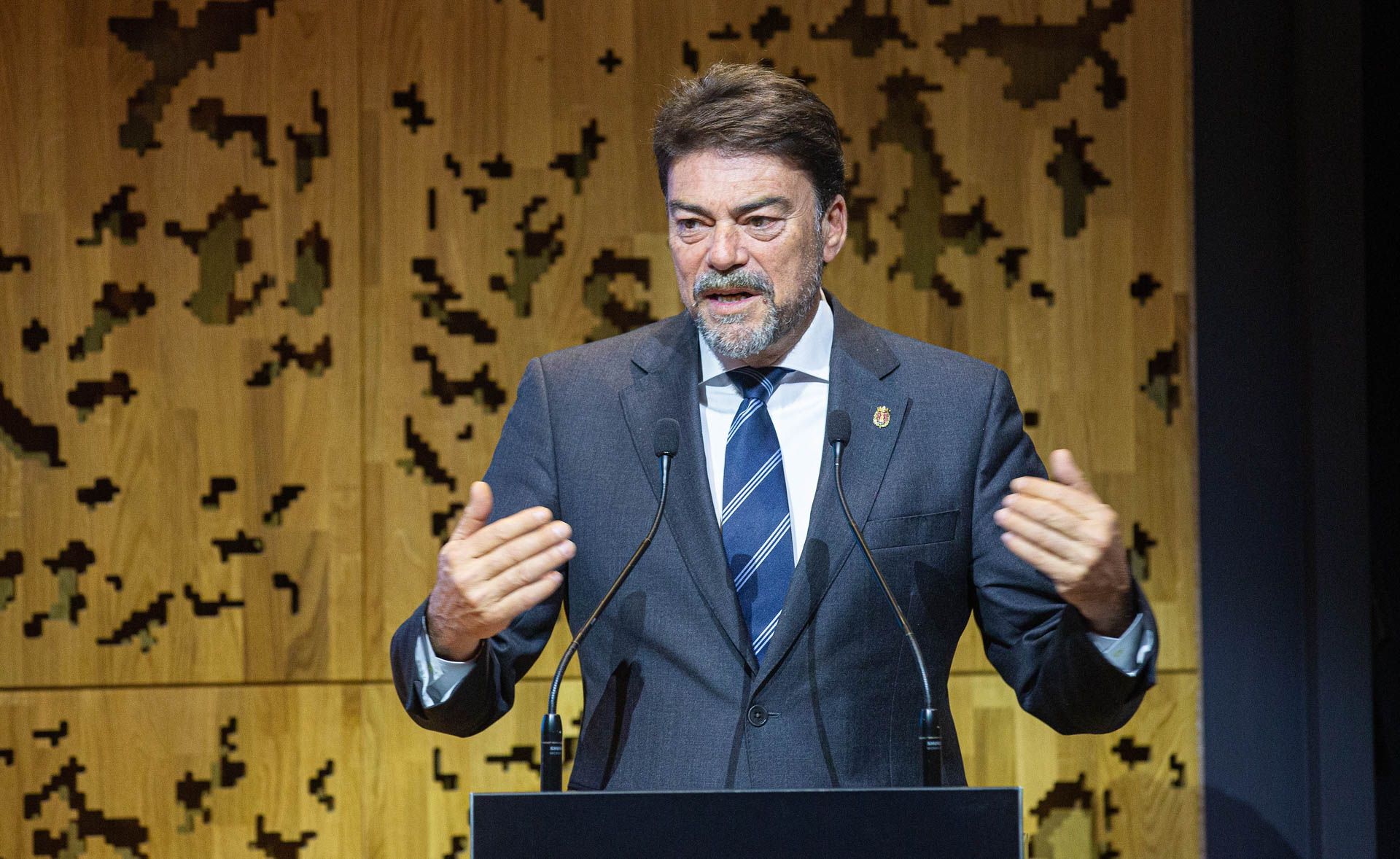 Presentación de las candidaturas de Alicante y Elche a las Agencias de Inteligencia Artificial y la Espacial