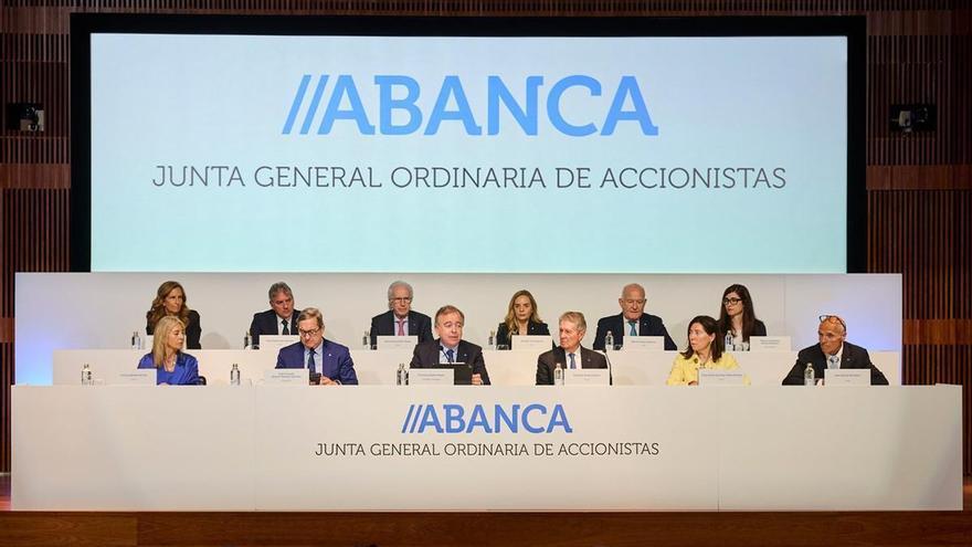 Los accionistas de Abanca respaldan las cuentas de 2025 y refrendan el nombramiento de dos nuevos consejeros independientes
