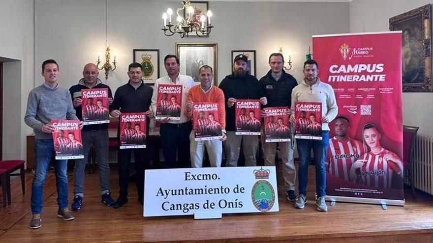 Presentación en Cangas de Onís.
