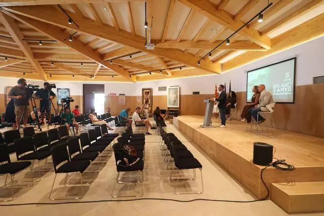 Galería: Rafael Triguero presenta el balance de tres años de mandato en el Ayuntamiento de Ibiza