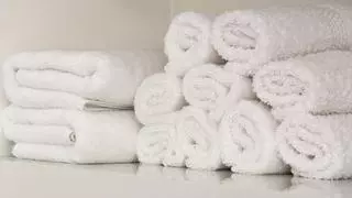 Un estudio dice cada cuánto hay que cambiar la toalla de la ducha