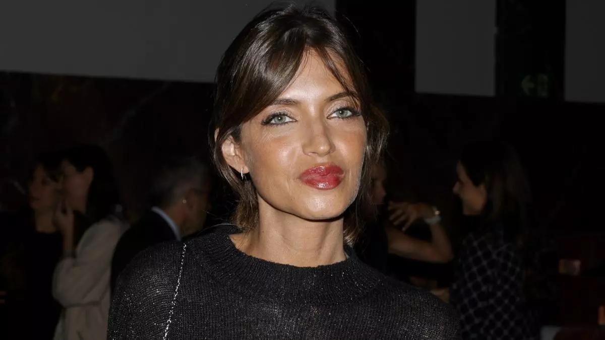 Sara Carbonero (42 años), exmujer de Iker Casillas: "El padre de mis hijos es de un pueblo, de 100 habitantes, una aldea, directamente. Y a mis hijos les gusta mucho"