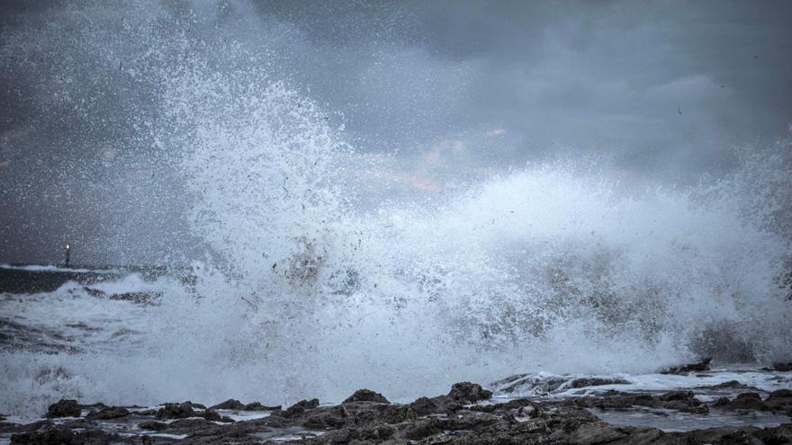 El aeropuerto de Málaga registra la racha de viento más alta desde 1955