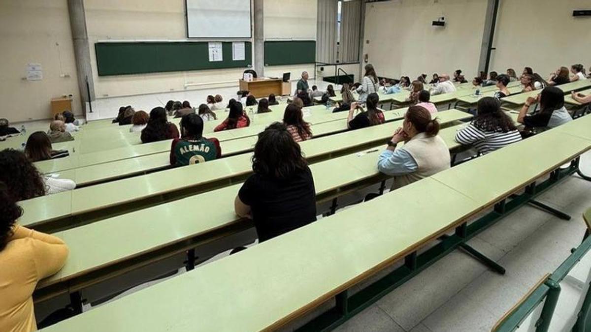 Aula en una de las facultades del campus universitario de El Cristo, en Oviedo.