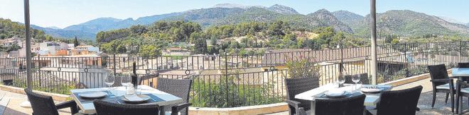 Restaurantes de Mallorca: Es Parc, la mejor terraza de Selva es para carnívoros