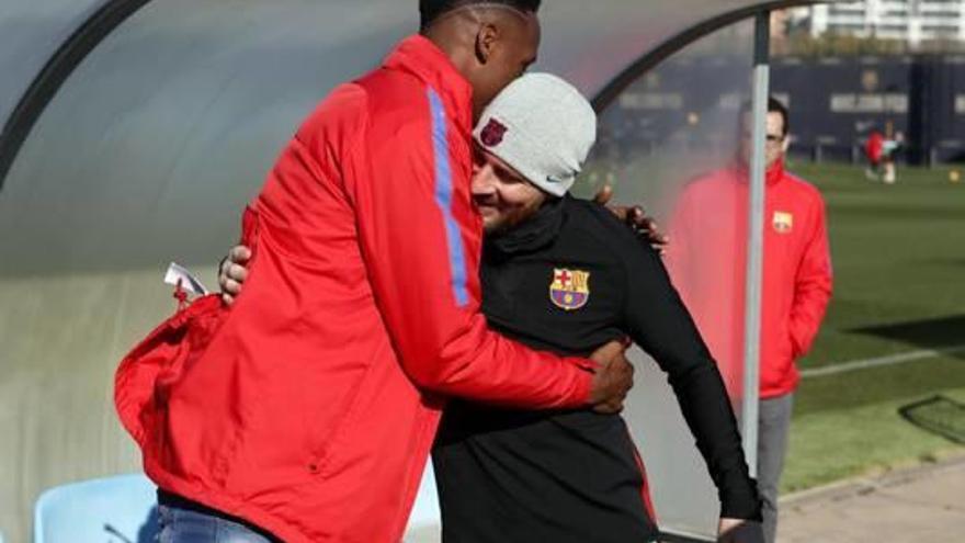 Yerry Mina va poder saludar Leo Messi a la Ciutat Esportiva