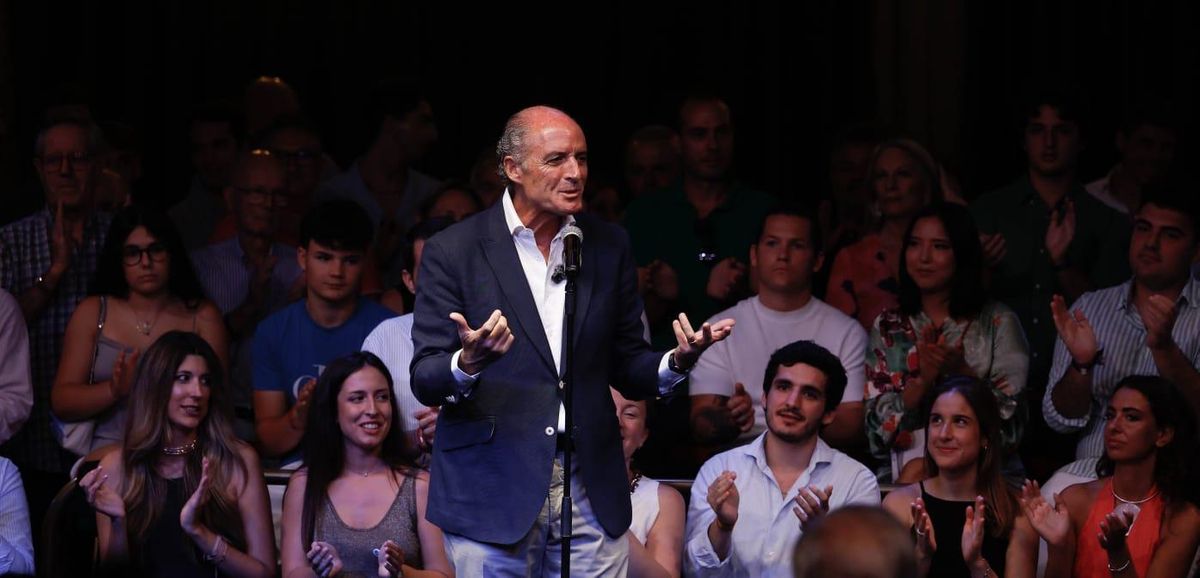 Camps anuncia su candidatura para volver a presidir el partido