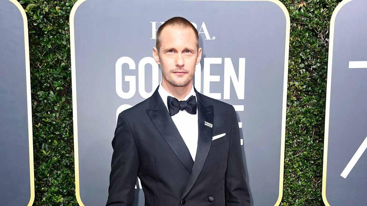 Alexander Skarsgard, en la alfombra roja de los Globos de Oro