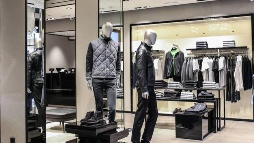 Hugo Boss inaugura nueva tienda en el Born