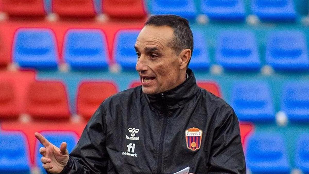 José Luis Oltra