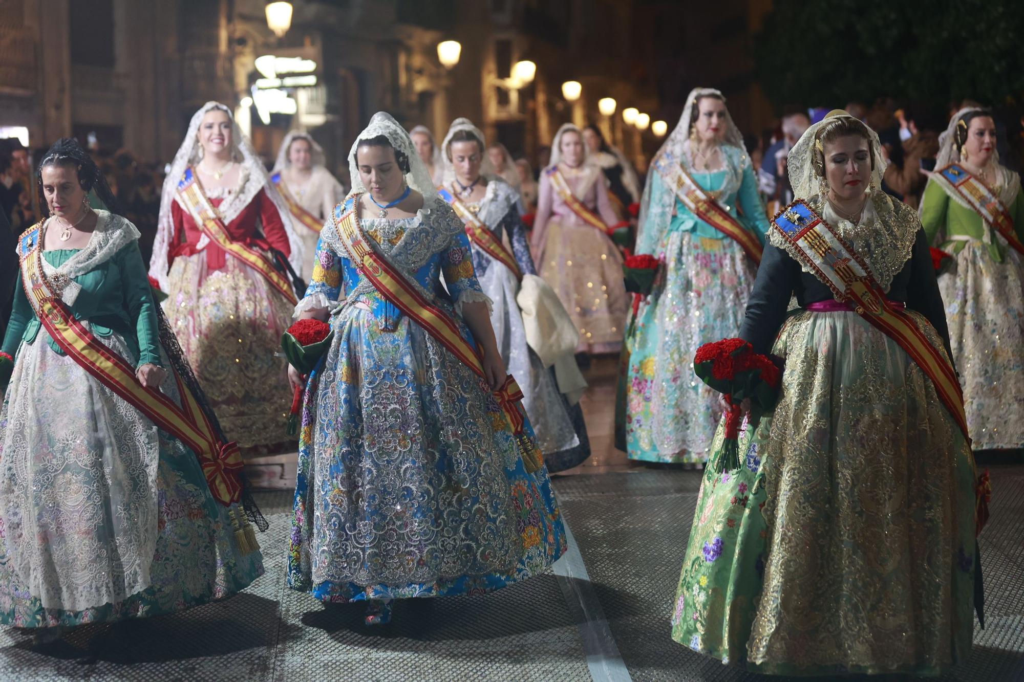 Búscate en la Ofrenda por la calle Quart (entre 22.00 y 23.00 horas)