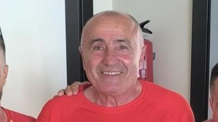 Rafa Rincón Rus durante la celebración por al ascenso del Montehermoso, el pasado mes de junio.