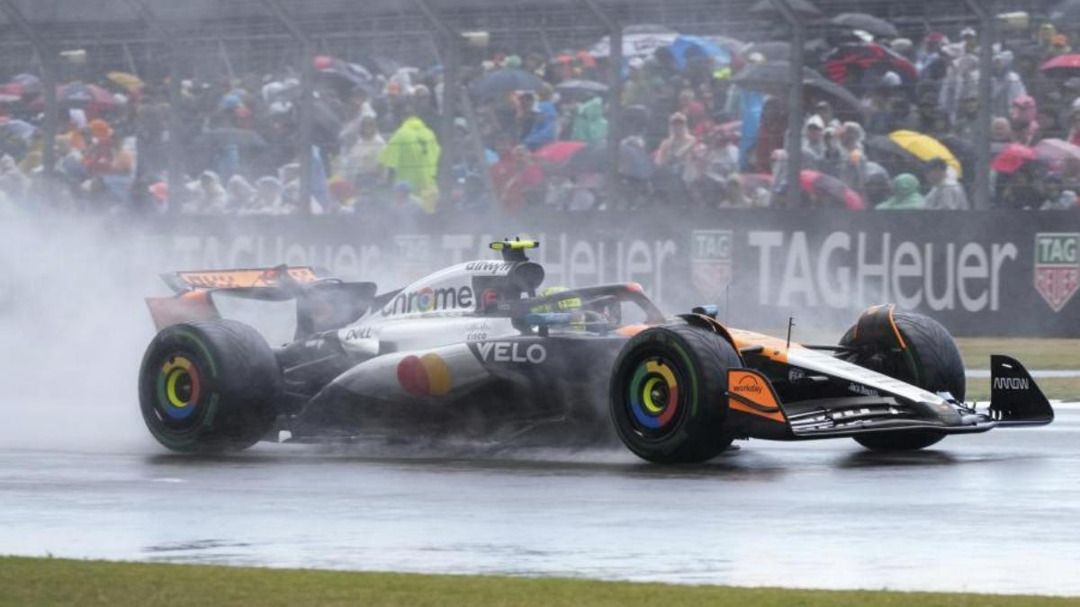 Lando Norris gana en Silverstone