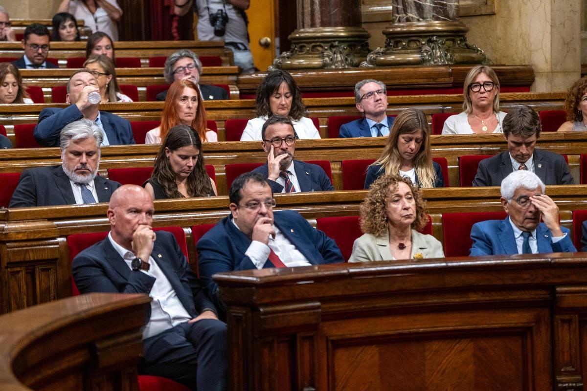 Pleno en el Parlament para la investidura de Salvador Illa