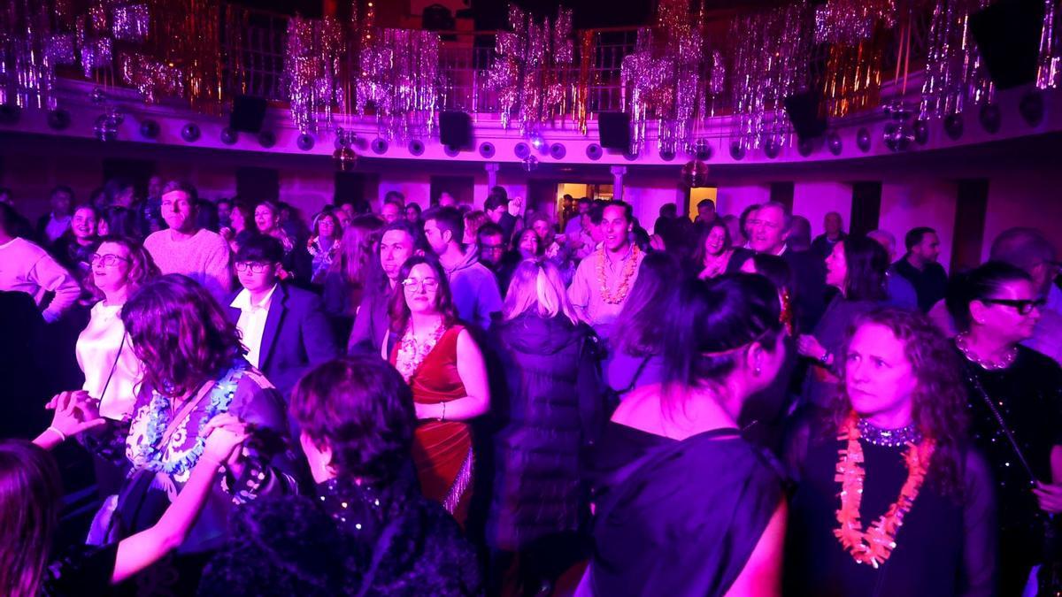 Fotografía de archivo de la Fiesta de Nochevieja 2024 en Santa Eulària