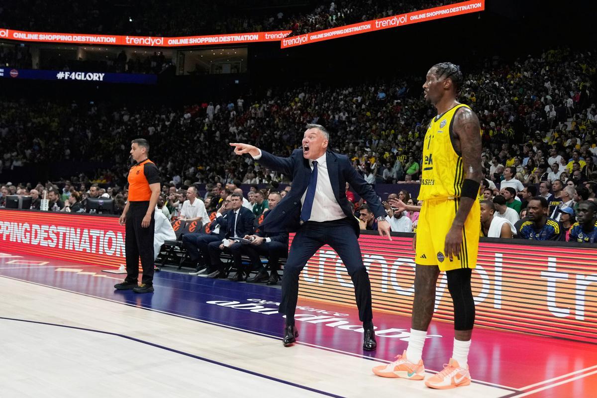Sarunas Jasikevicius consigue su primera Euroliga como entrenador