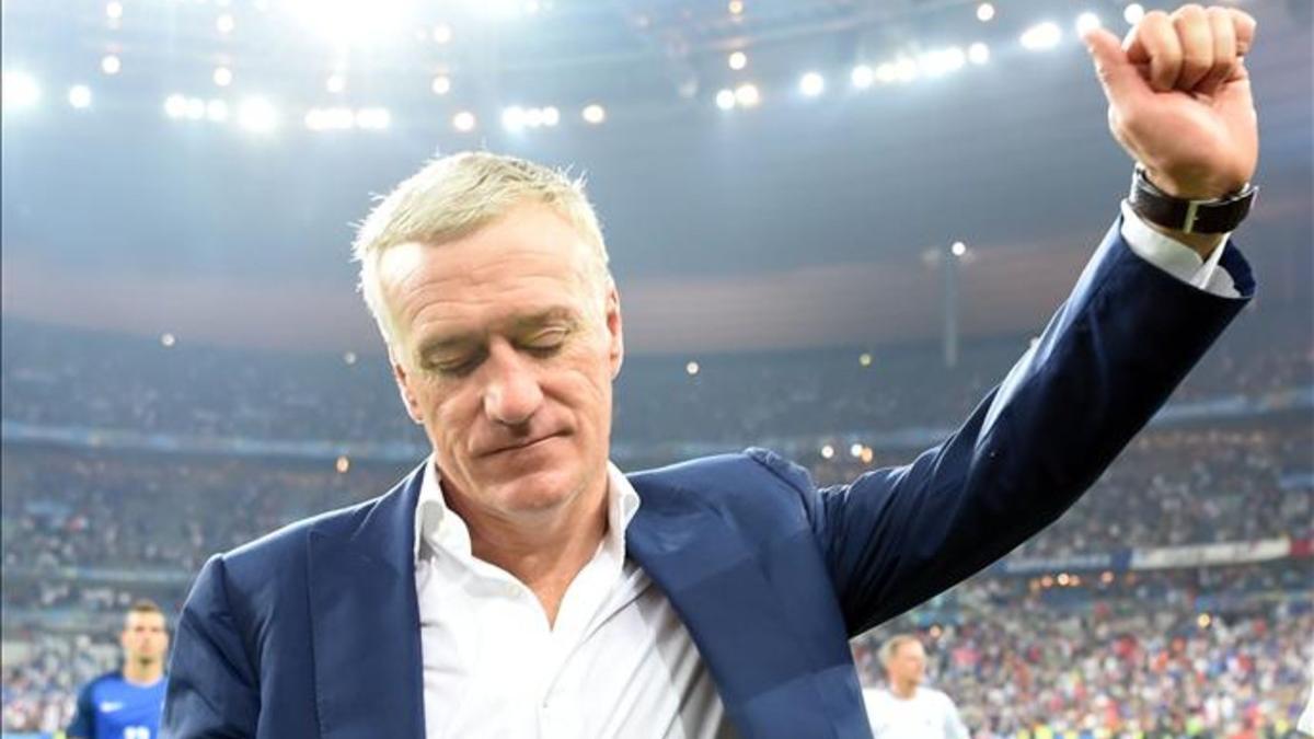 Deschamps, desolado, se despide de los aficionados