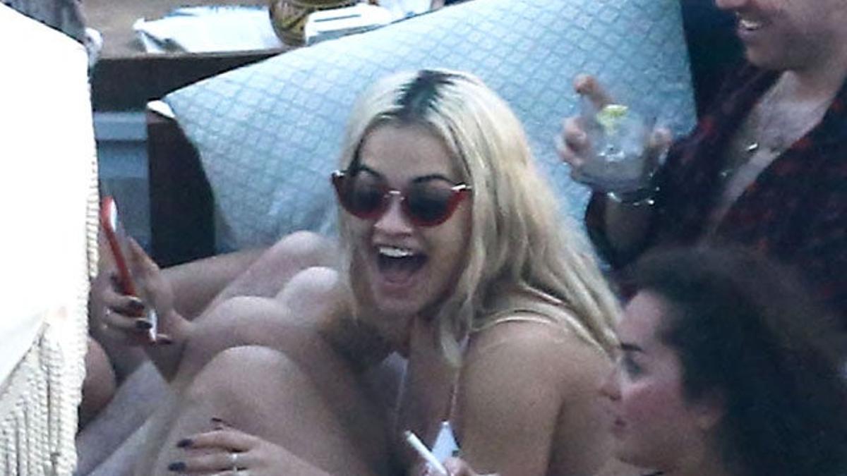 Rita Ora, de relax con amigos en Miami