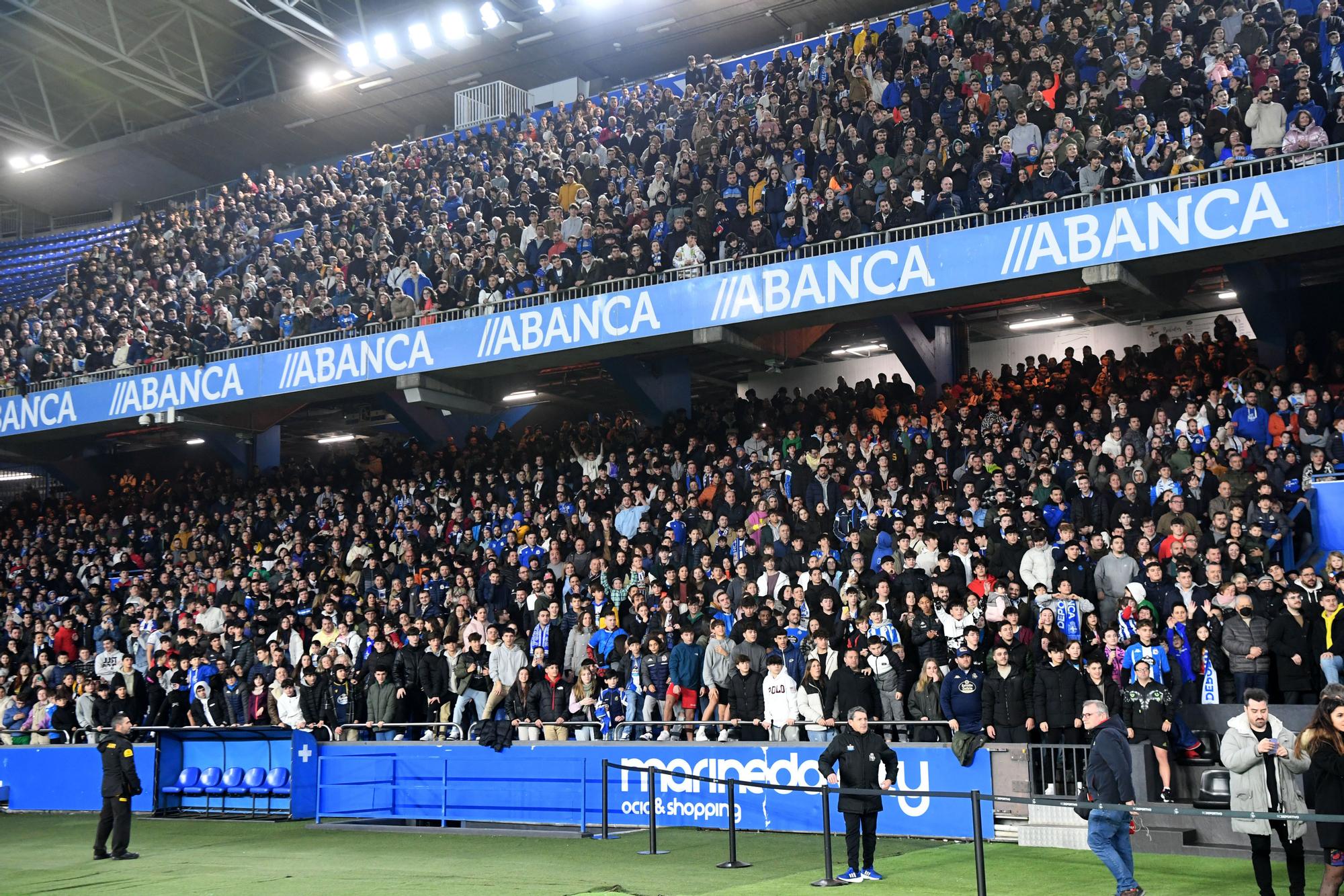 Riazor aclama a Lucas Pérez en su presentación