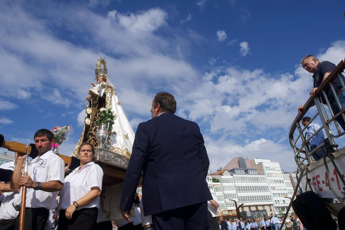 A Coruña honra a la Virgen del Carmen: Imágenes de la procesión