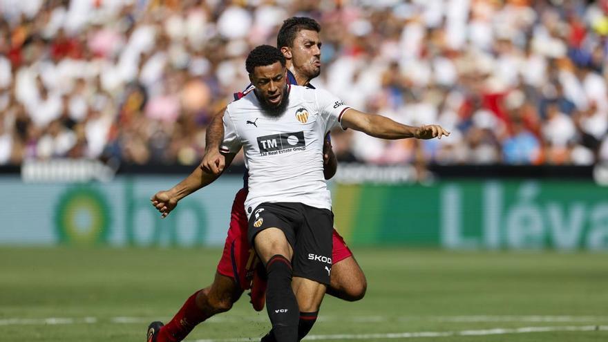 Las lamentables notas de los jugadores del Valencia ante el Barcelona