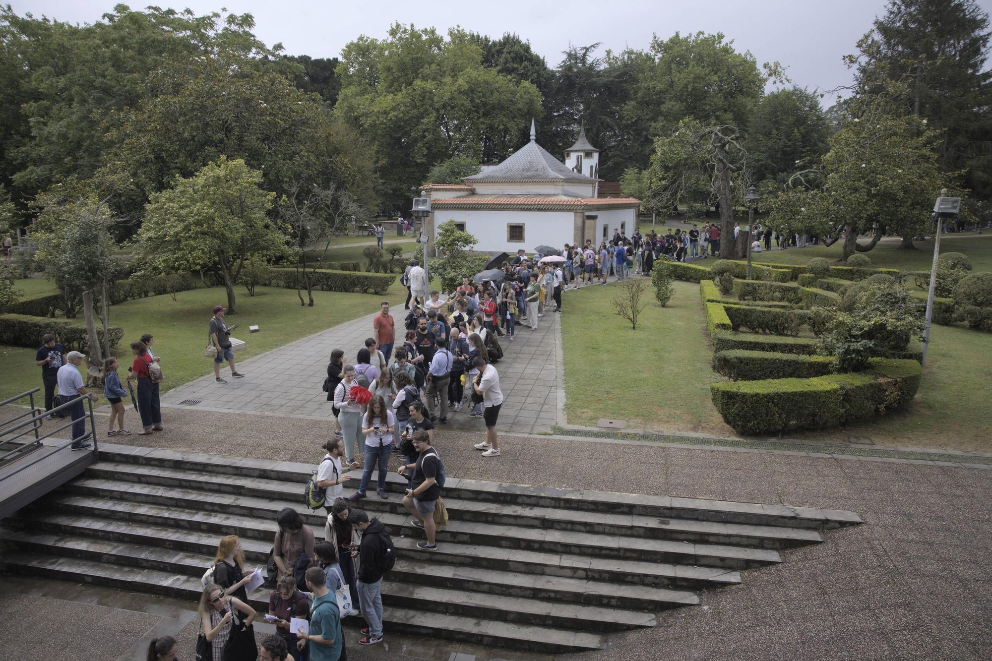EN IMÁGENES: El fenómeno Abercrombie llena en Avilés