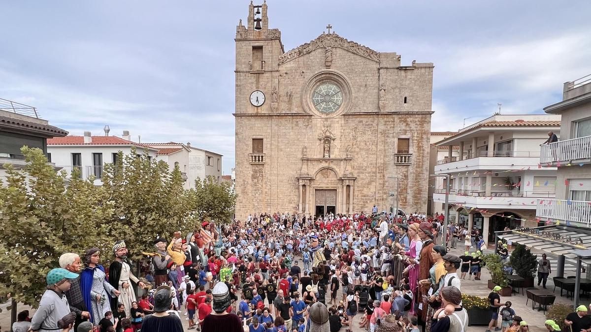 EN IMATGES | Així es viu la festa major de Santa Màxima a l'Escala