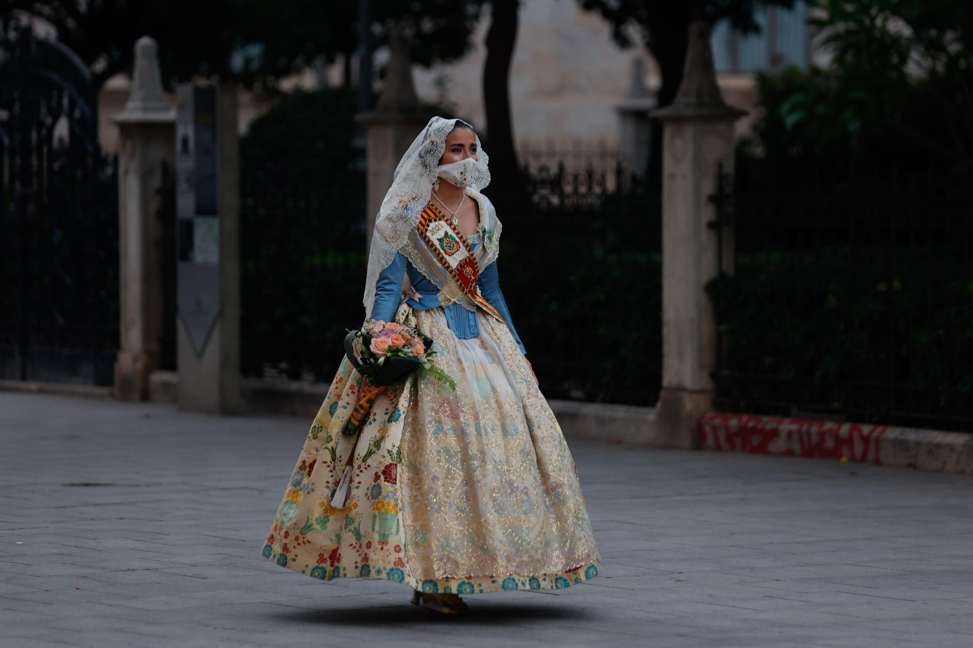 Búscate en el segundo día de Ofrenda por la calle de Caballeros (entre las 20.00 y las 21.00 horas)