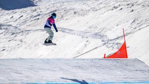 Víctor González logró el pase a la final de Snowboard Cross