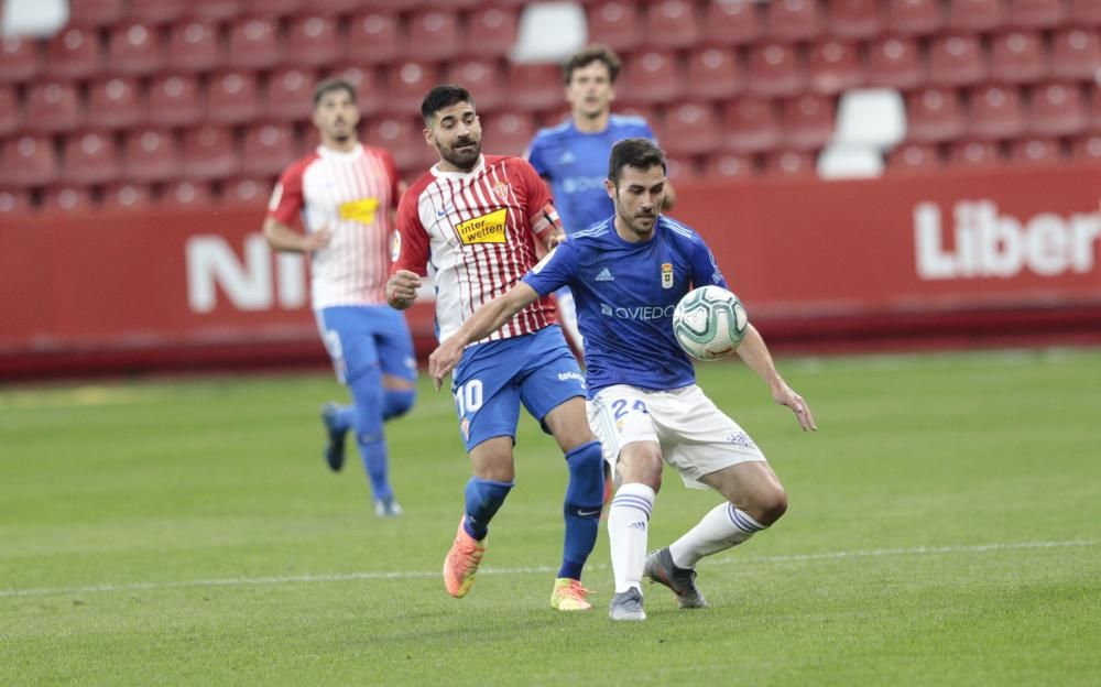 Fútbol: Así fue el Sporting-Oviedo disputado en El Molinón