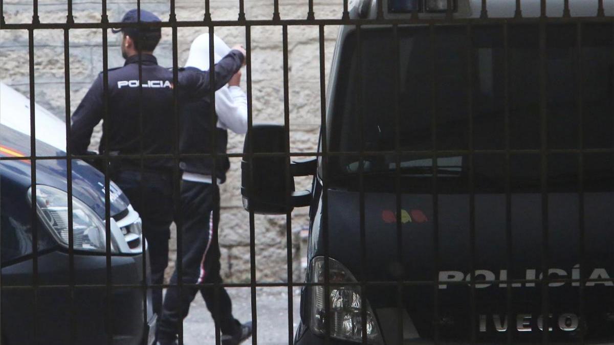 El CD Castellón y la Policía colaboran para conocer los abonados implicados en Alicante