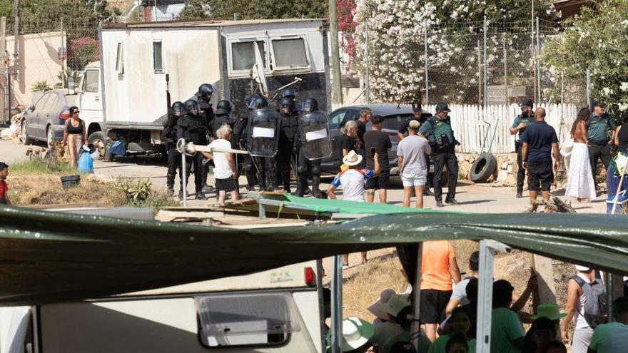 El explotador del poblado de chabolas de Can Rova se enfrenta a una sanción total de 3,3 millones