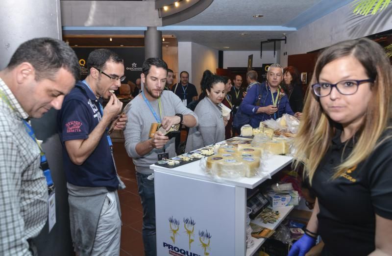 LAS PALMAS DE GRAN CANARIA. Foro Internacional de Queso, ponencia de Joan Roca  | 01/04/2019 | Fotógrafo: José Pérez Curbelo